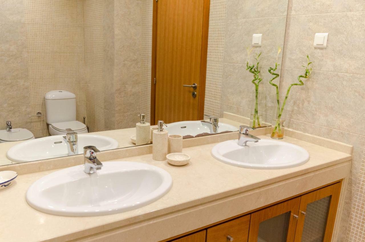 Joivy Graca Luminous 2-Br Apartment With Terrace Lissabon Buitenkant foto